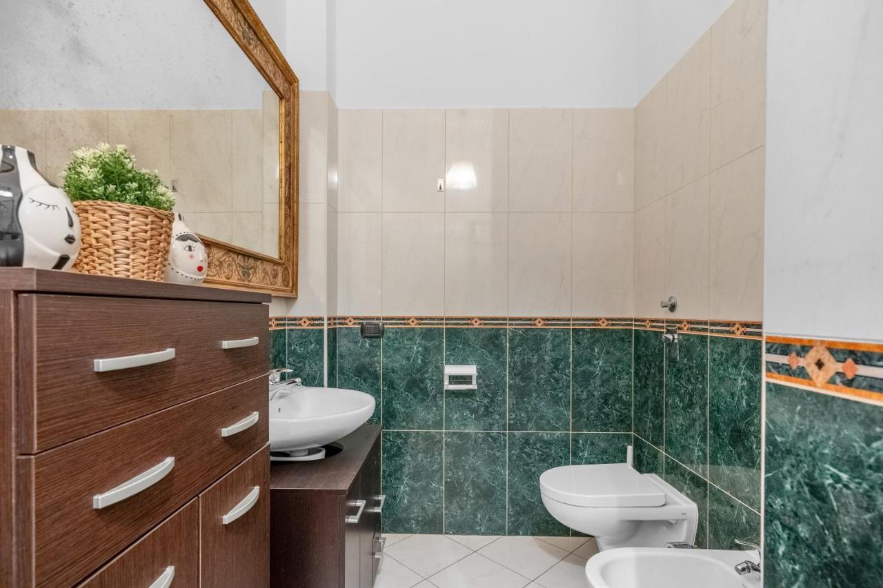 Ca36 - Luxurious Central Apartment - Romantic 밀라노 외부 사진